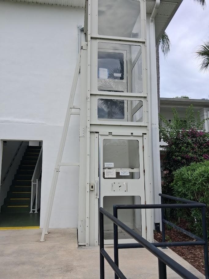 Condominium at 4744 AZALEA DR #204, NEW PORT RICHEY, photo 21 of 30