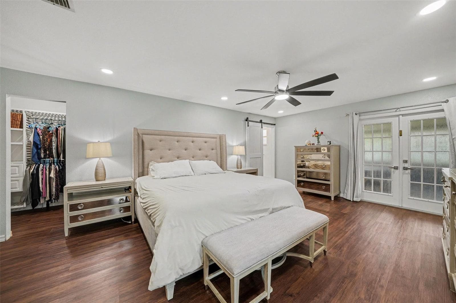 Primary Bedroom w/ensuite Bath & a Walk-in closet 22'8"x14' - 1592 SKYLINE DR, KISSIMMEE