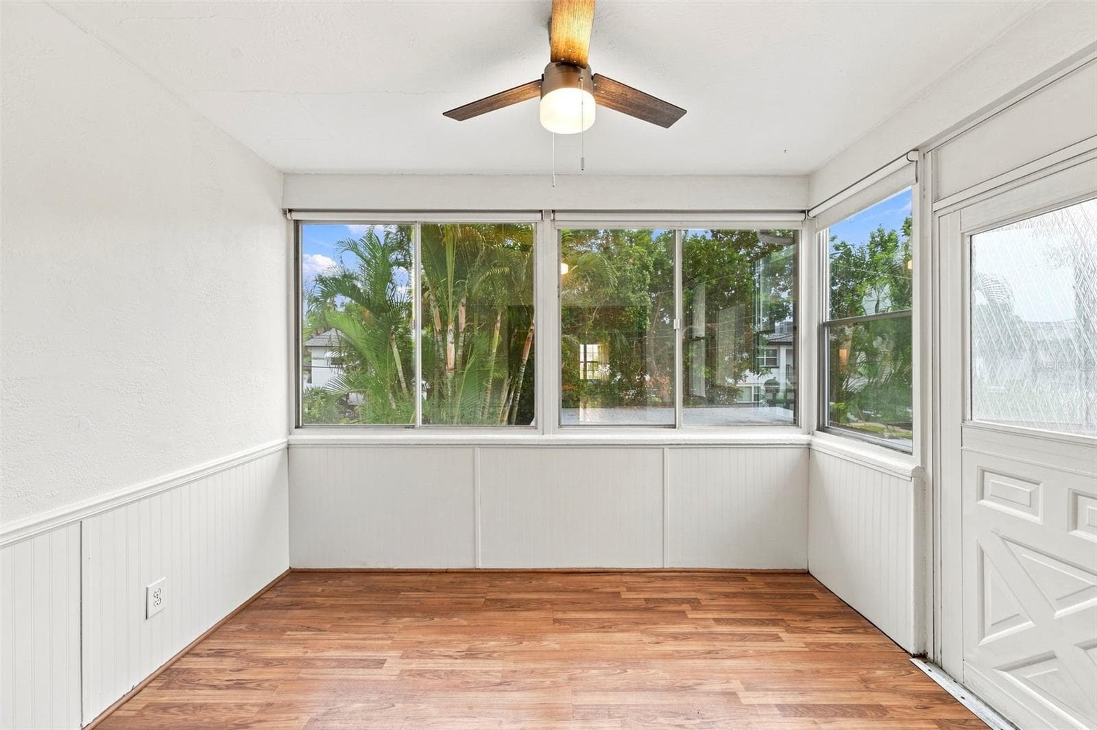 Porch - 1342 SNELL ISLE BLVD NE #4, ST PETERSBURG