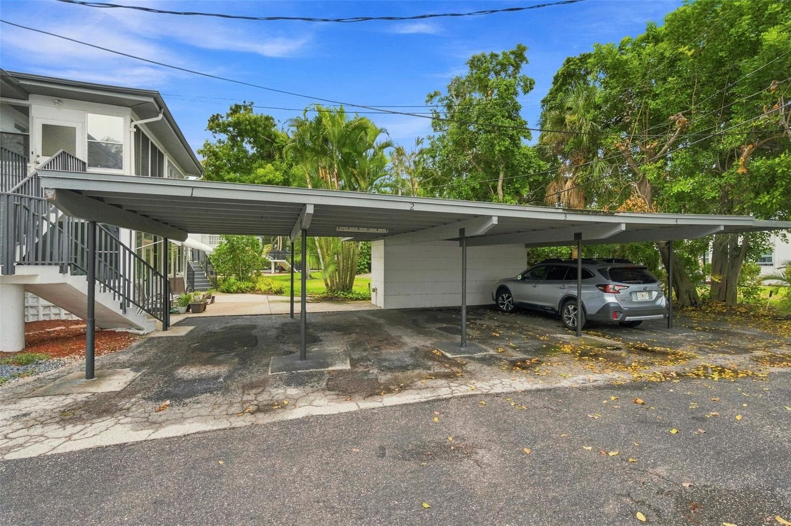 Carport #4 (has the vehicle in it) - 1342 SNELL ISLE BLVD NE #4, ST PETERSBURG
