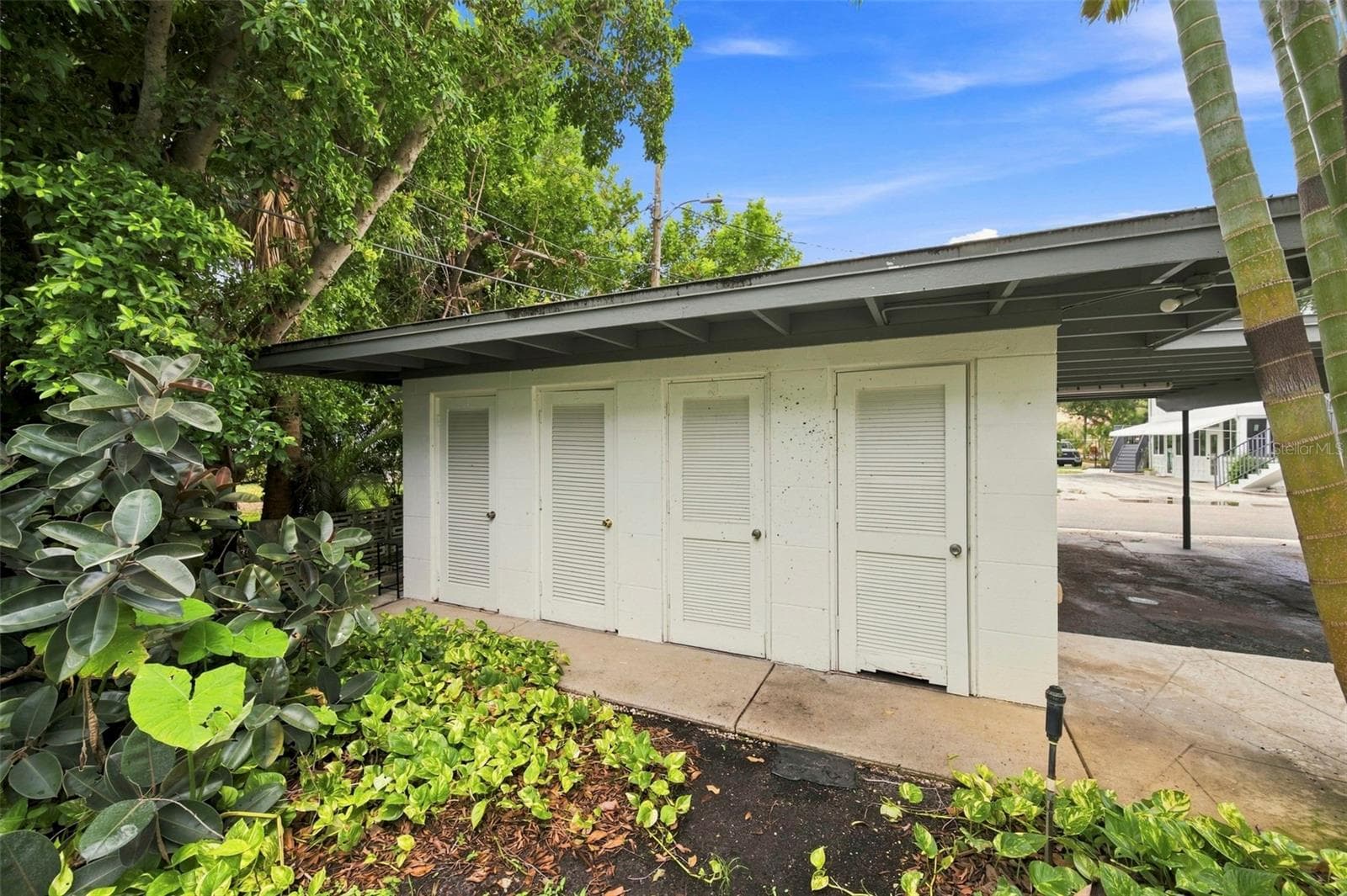 Storage Lockers for Bldg #1342 - 1342 SNELL ISLE BLVD NE #4, ST PETERSBURG