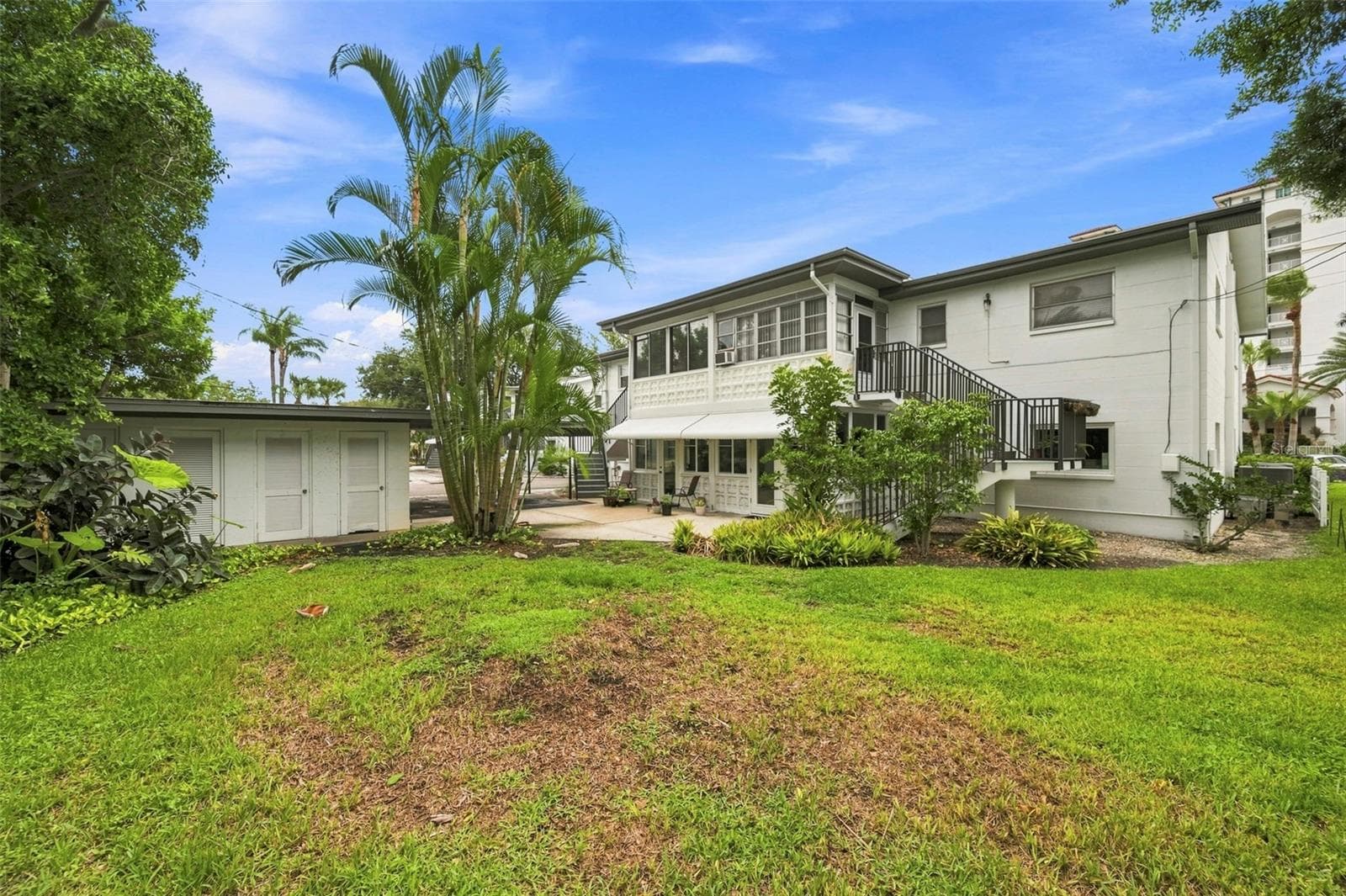 Back Yard - 1342 SNELL ISLE BLVD NE #4, ST PETERSBURG