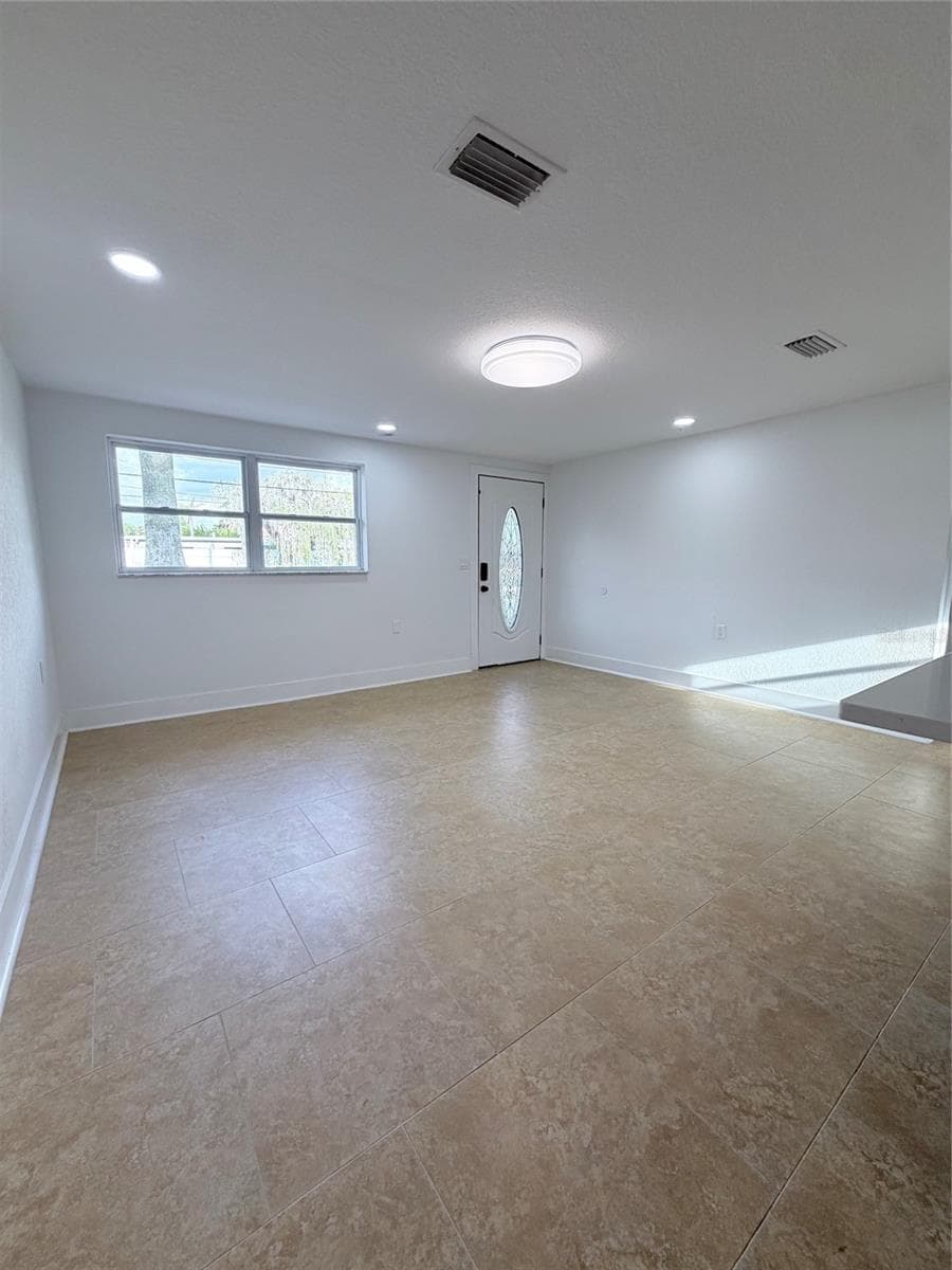 Single Family Residence at 7317 OELSNER ST, NEW PORT RICHEY, photo 11 of 26