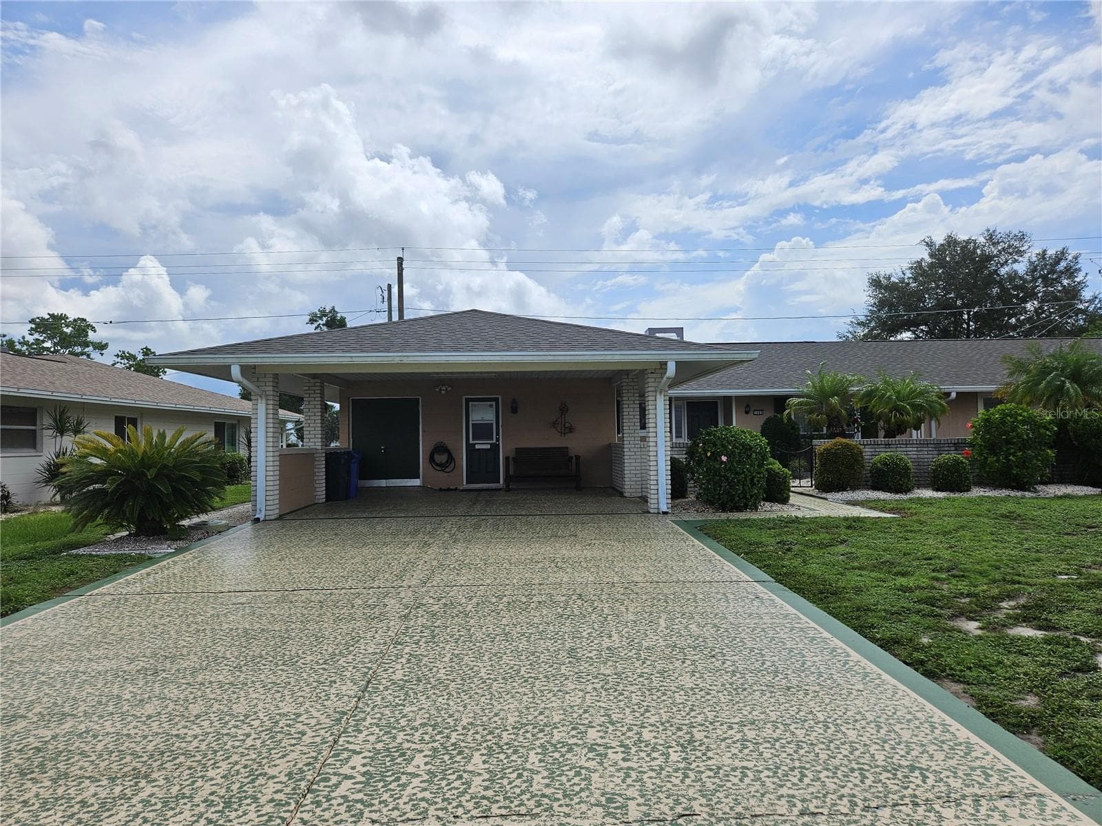 1505 N PEBBLE BEACH BLVD