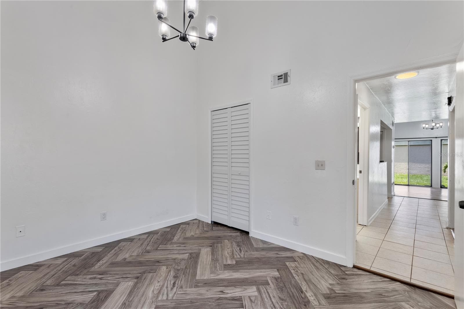 Condominium at 7200 SW 8TH AVE #H48, GAINESVILLE, photo 10 of 35