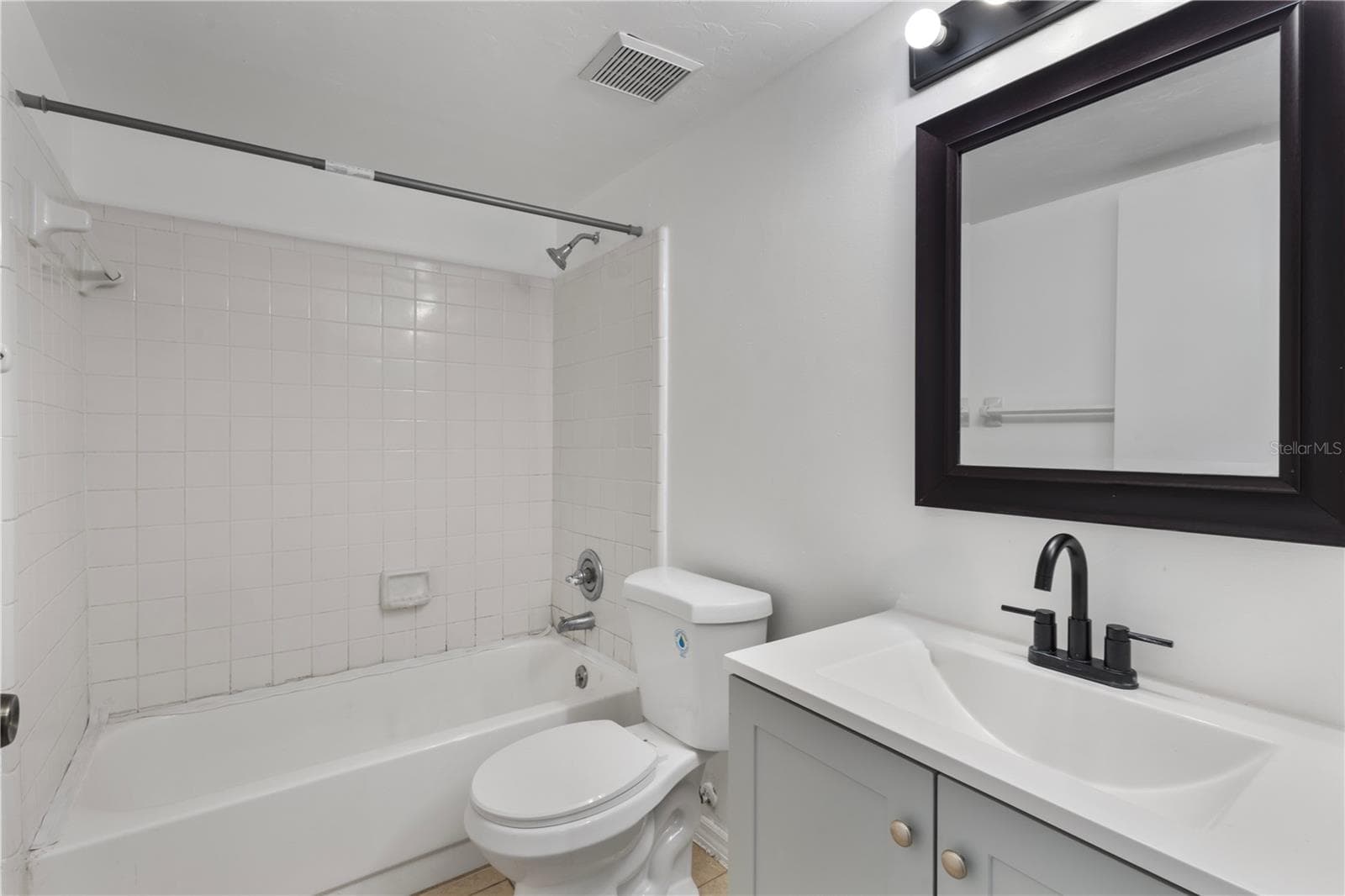 Condominium at 7200 SW 8TH AVE #H48, GAINESVILLE, photo 11 of 35