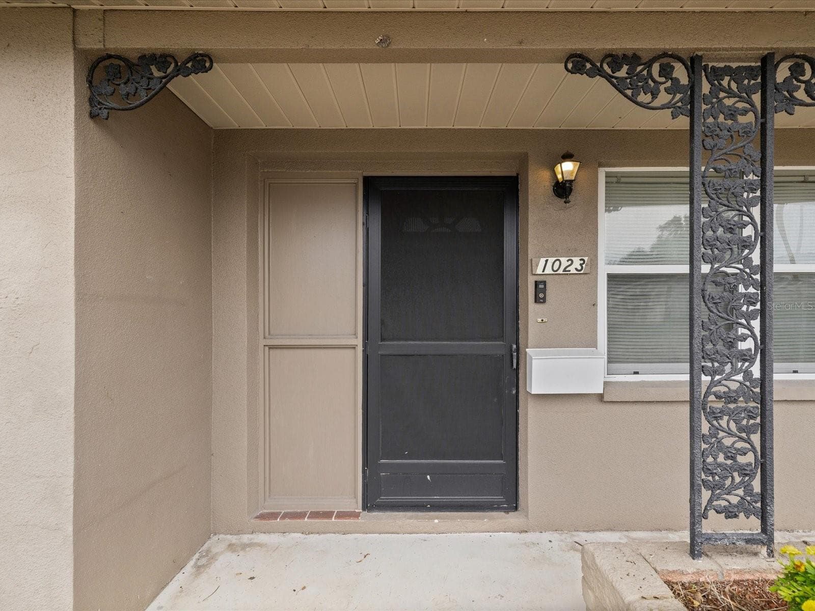 Front door - 1023 VIKING DR, HOLIDAY