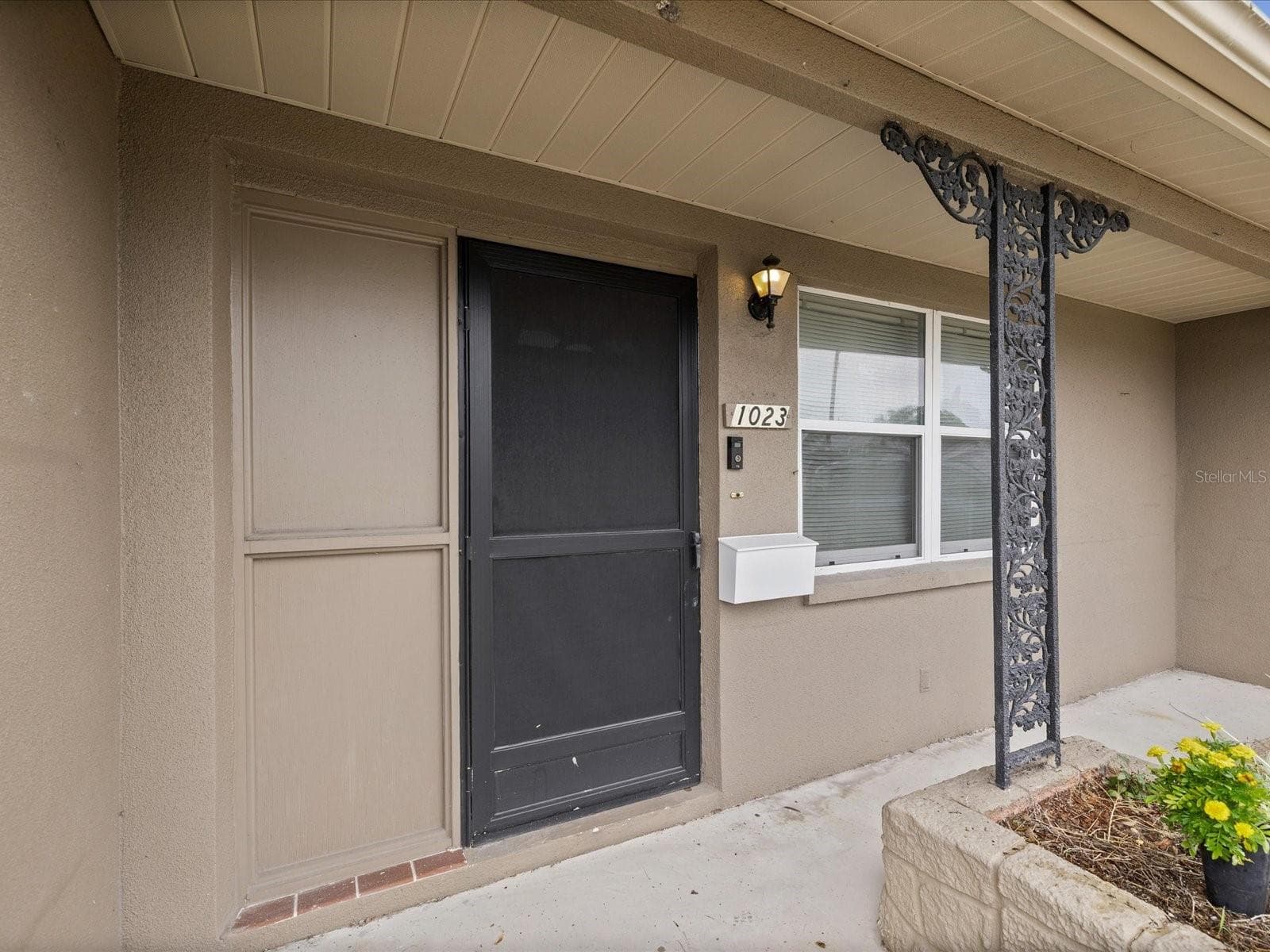 Single Family Residence at 1023 VIKING DR, HOLIDAY, photo 27 of 49