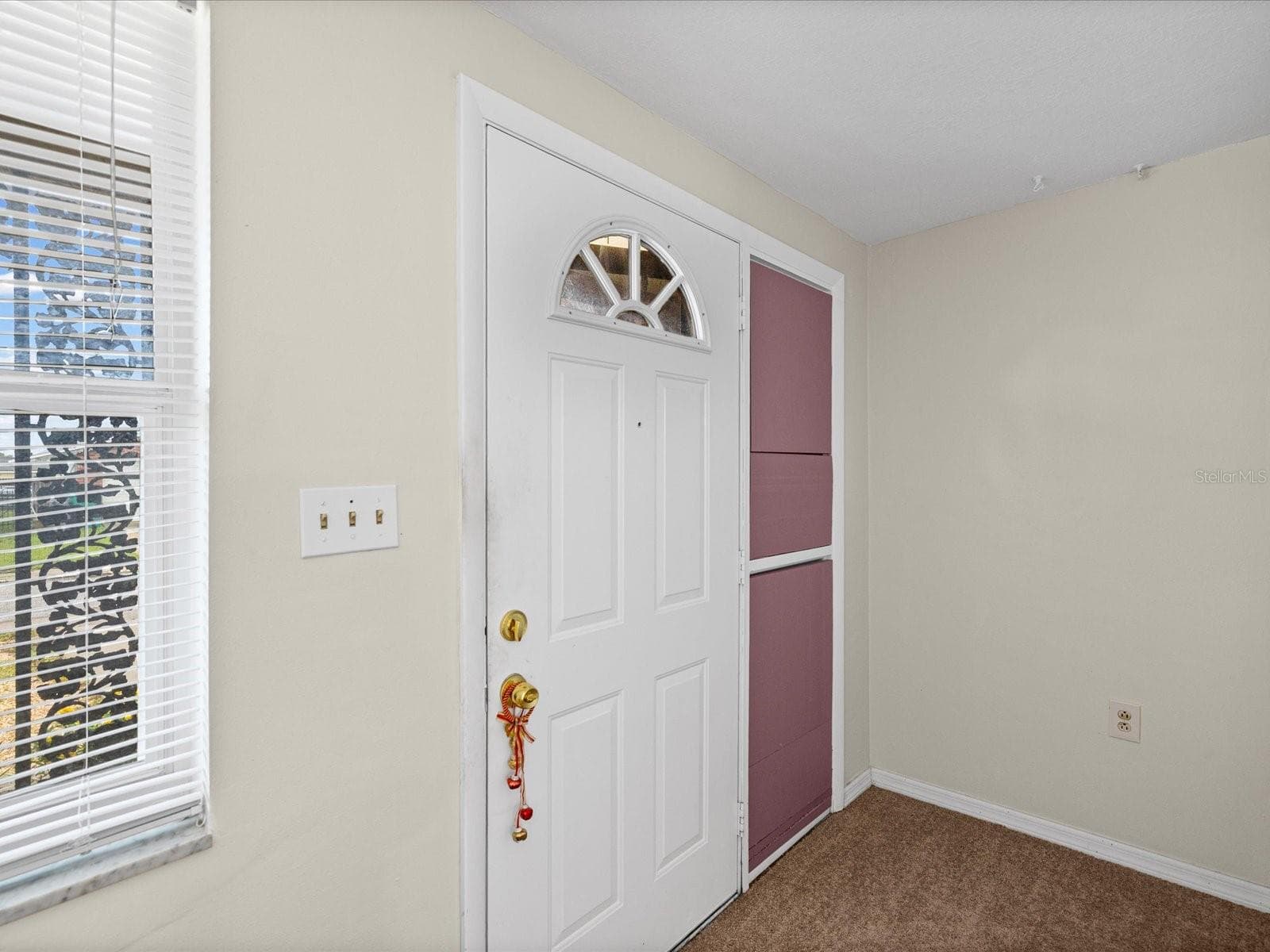 Single Family Residence at 1023 VIKING DR, HOLIDAY, photo 28 of 49