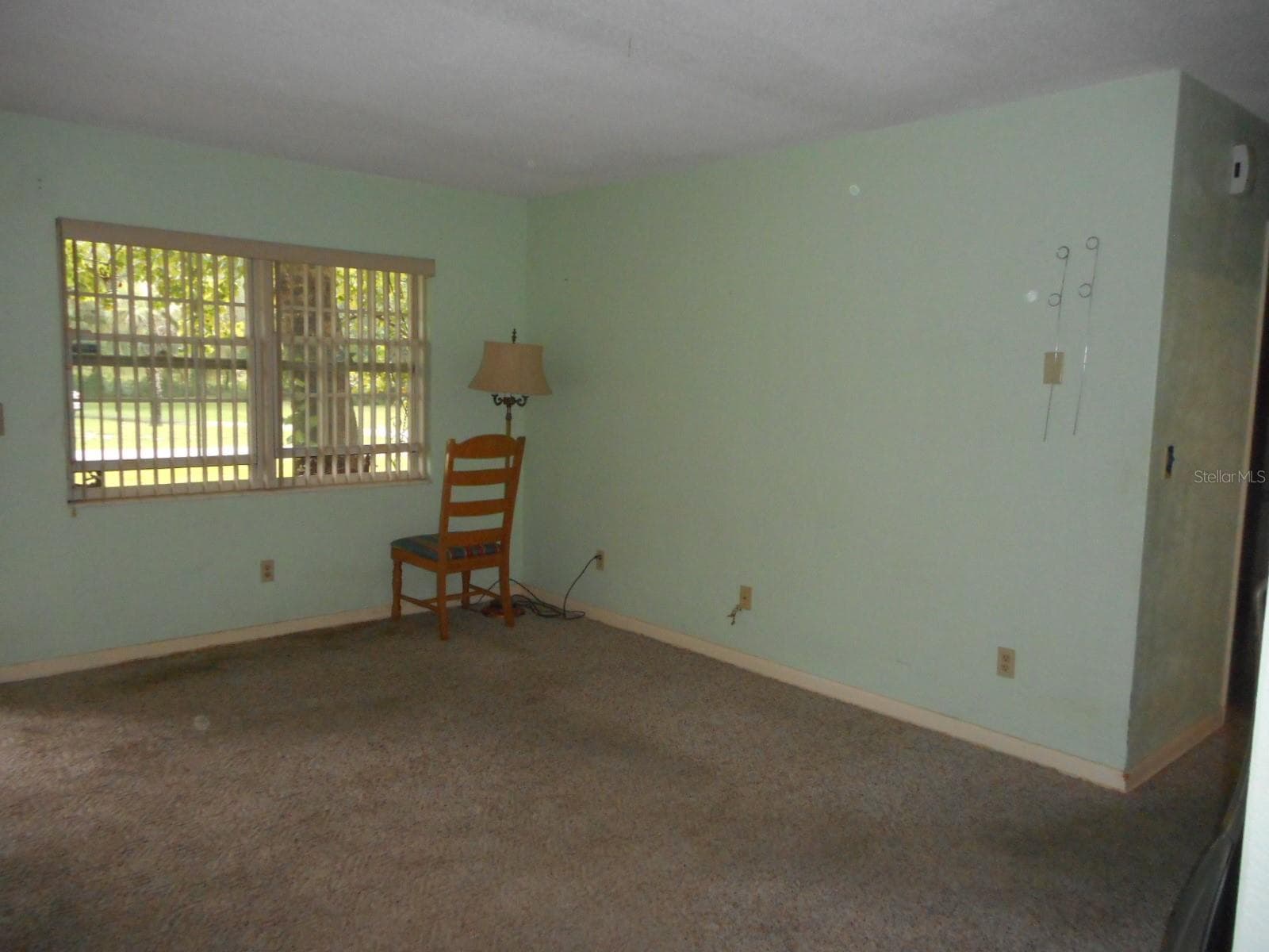 Living room - 1135 SW SHOREWOOD DR, DUNNELLON