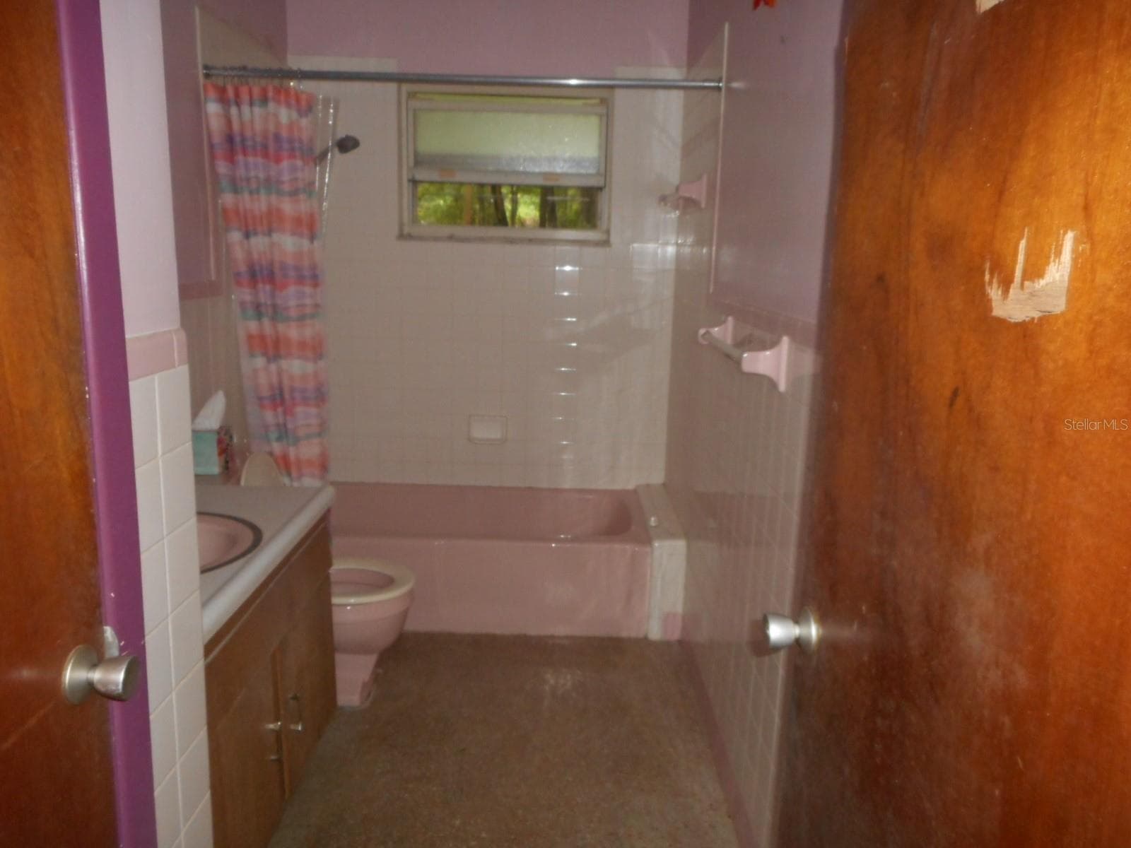 Bath 1 - 1135 SW SHOREWOOD DR, DUNNELLON