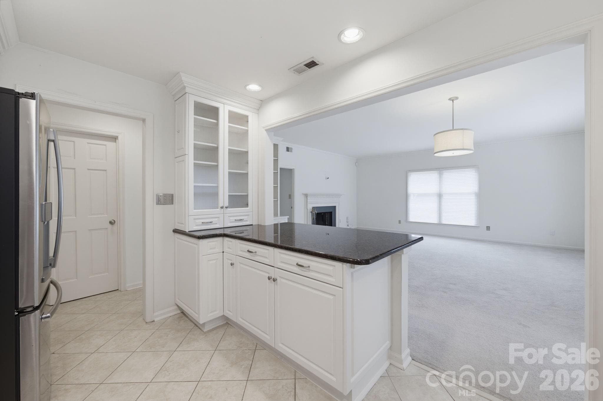 Condominium at Charlotte, photo 3 of 27