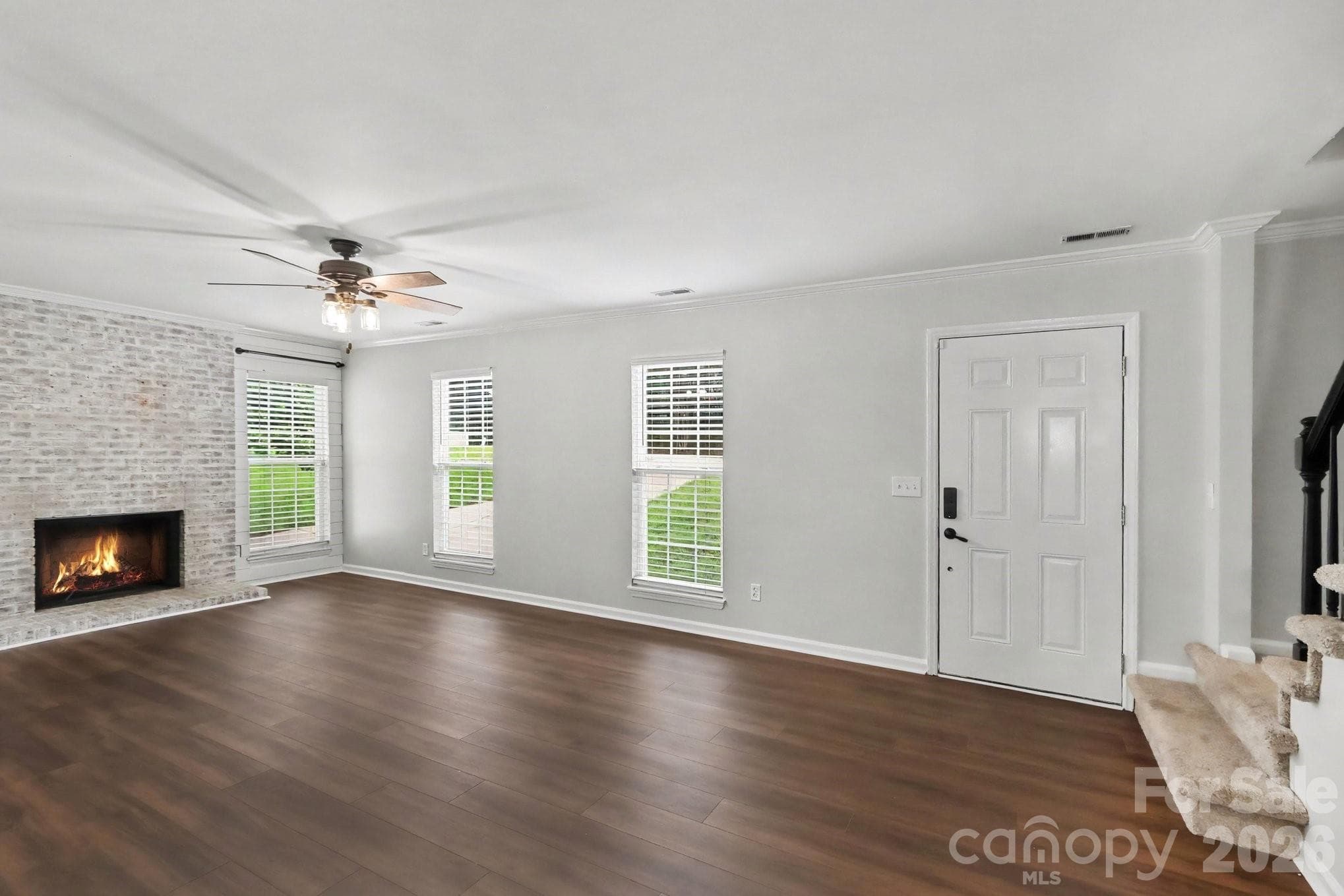 Single Family Residence at 2132 Killarney Place, Charlotte, photo 6 of 30
