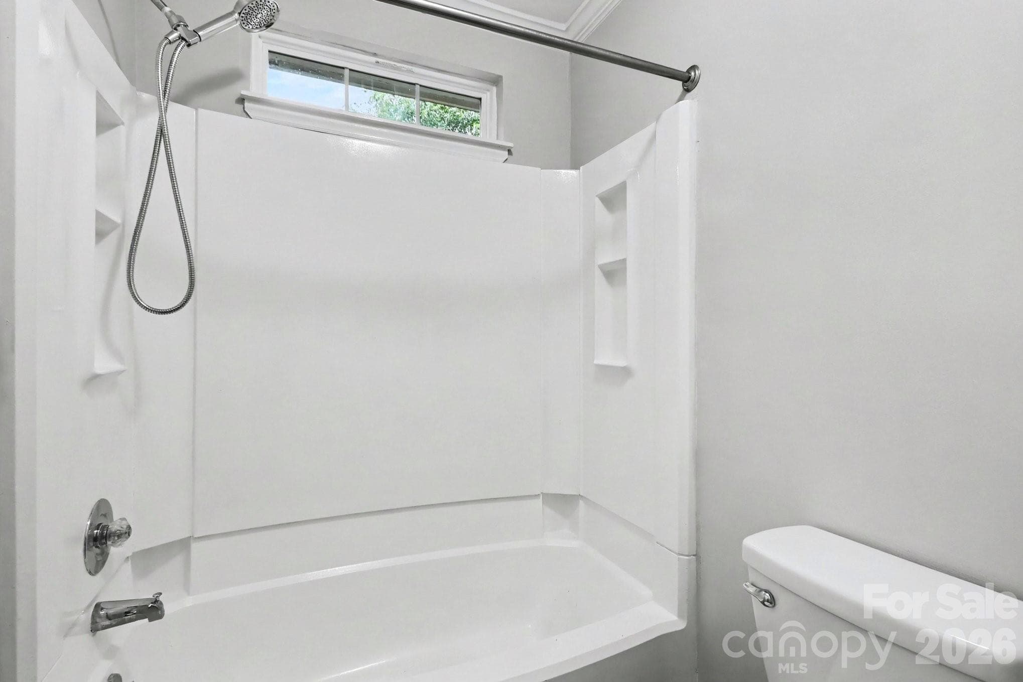 UPSTAIRS BATHROOM - 2132 Killarney Place, Charlotte