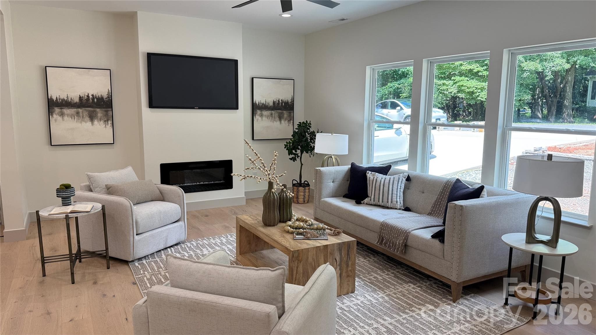 Single Family Residence at 2766 Oakhurst Drive, Rock Hill, photo 2 of 33