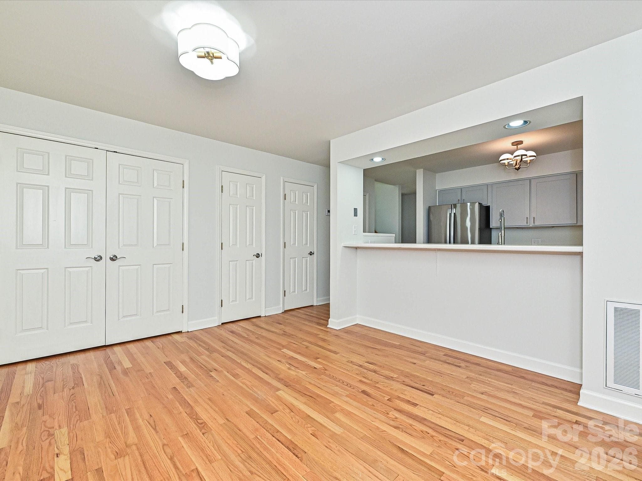 Condominium at 801 Lexington Avenue, Charlotte, photo 12 of 29
