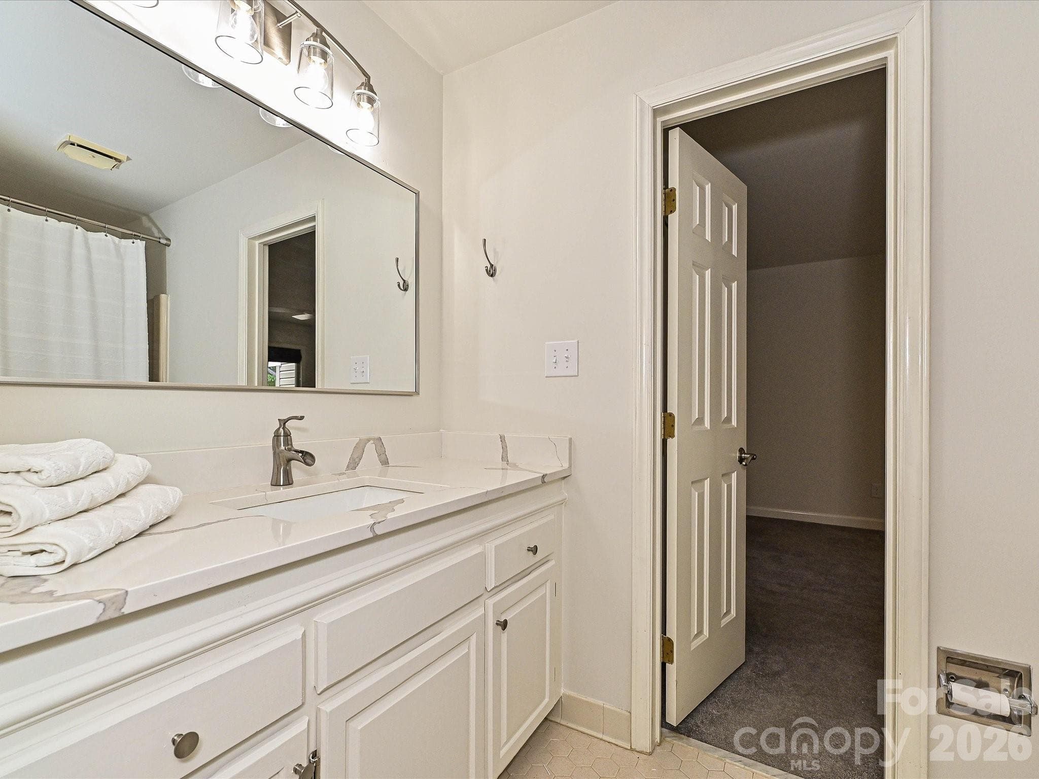 Condominium at 801 Lexington Avenue, Charlotte, photo 23 of 29