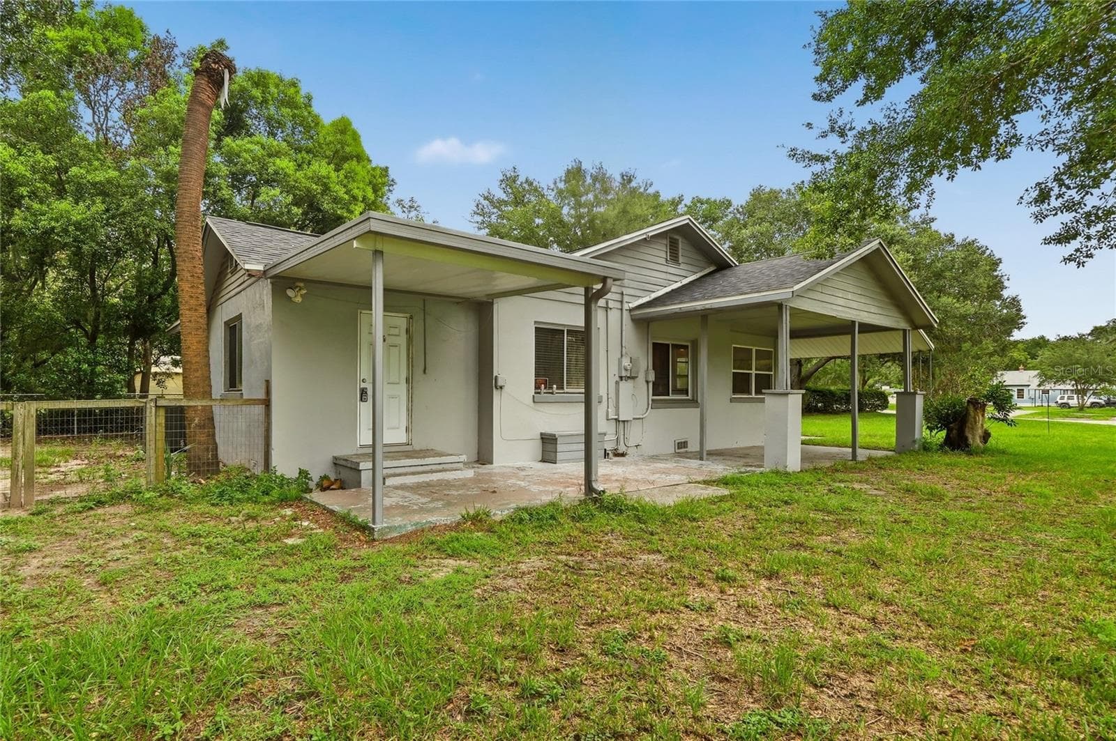 Single Family Residence at 730 WESTOVER PKWY, BARTOW, photo 7 of 41