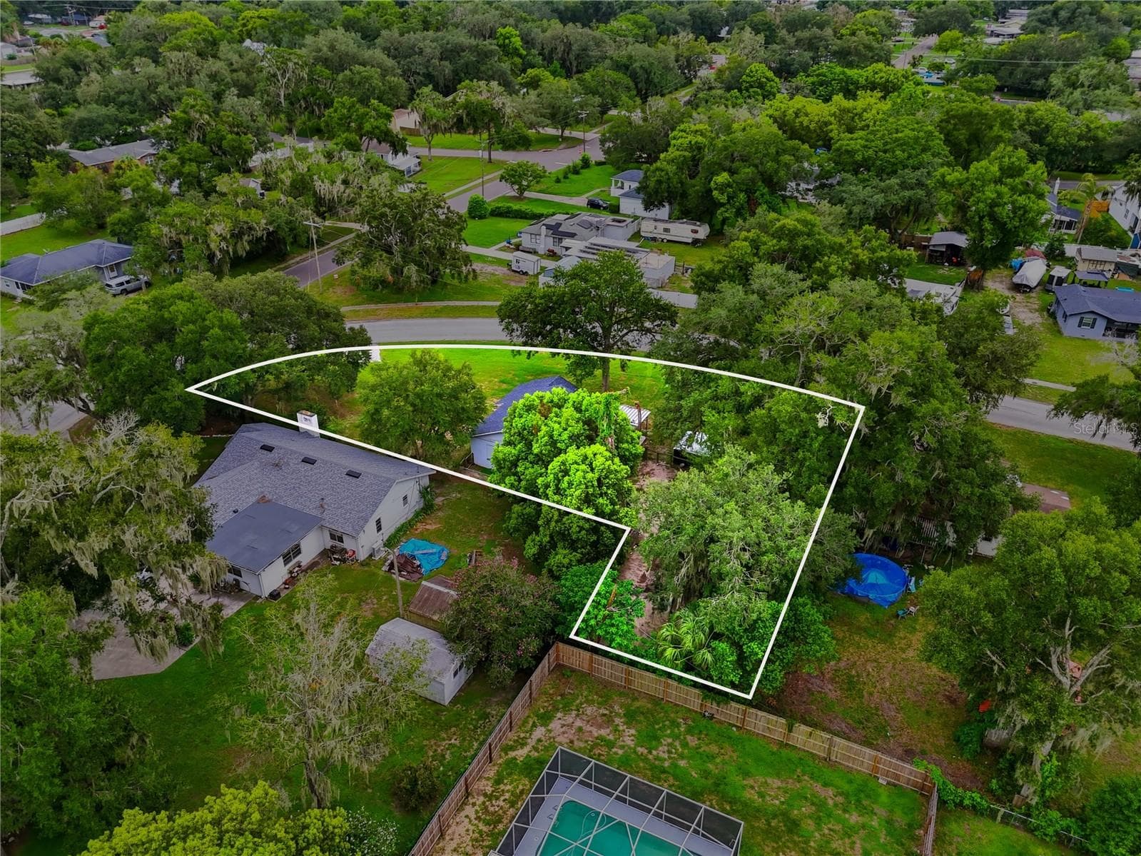 Single Family Residence at 730 WESTOVER PKWY, BARTOW, photo 15 of 41