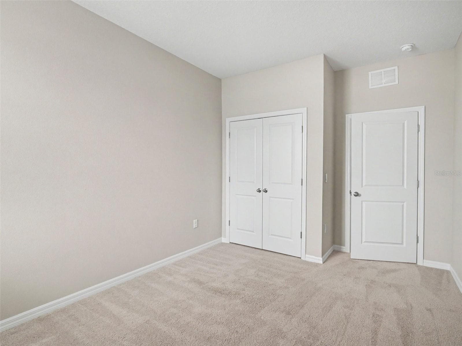 Single Family Residence at 1167 OCEAN SPRAY DR, RUSKIN, photo 13 of 32