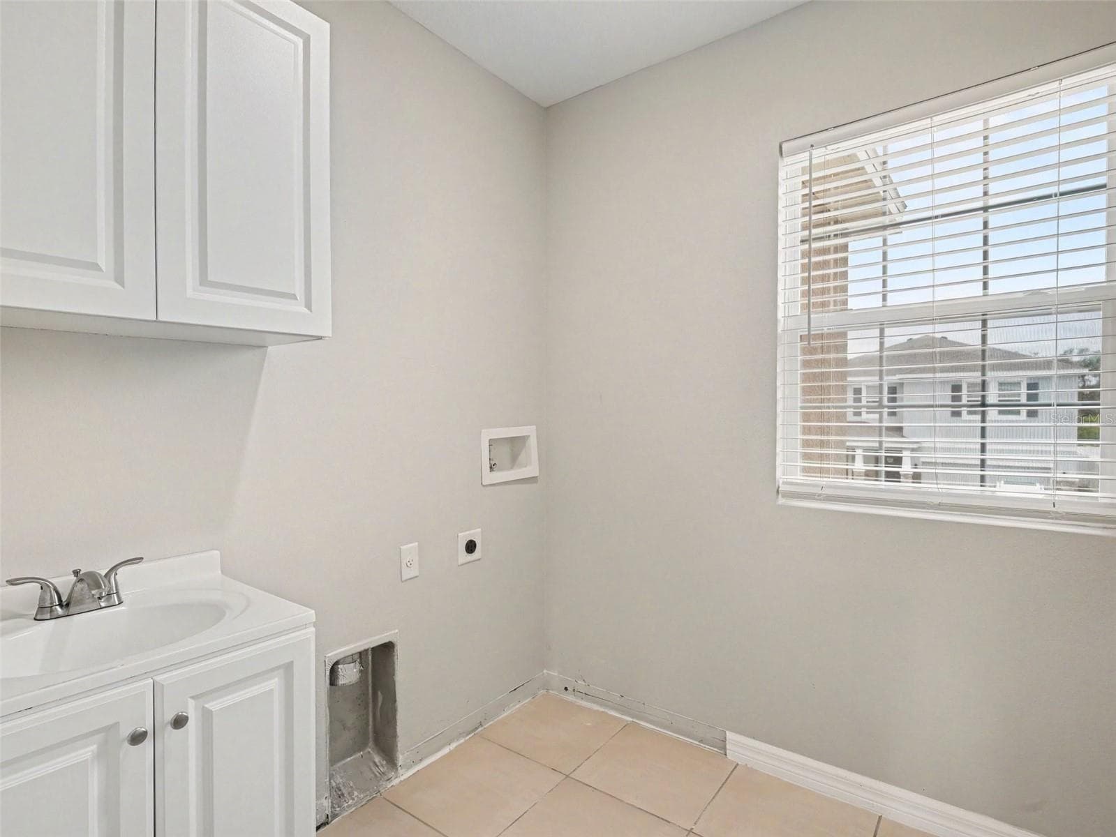 Single Family Residence at 1167 OCEAN SPRAY DR, RUSKIN, photo 25 of 32