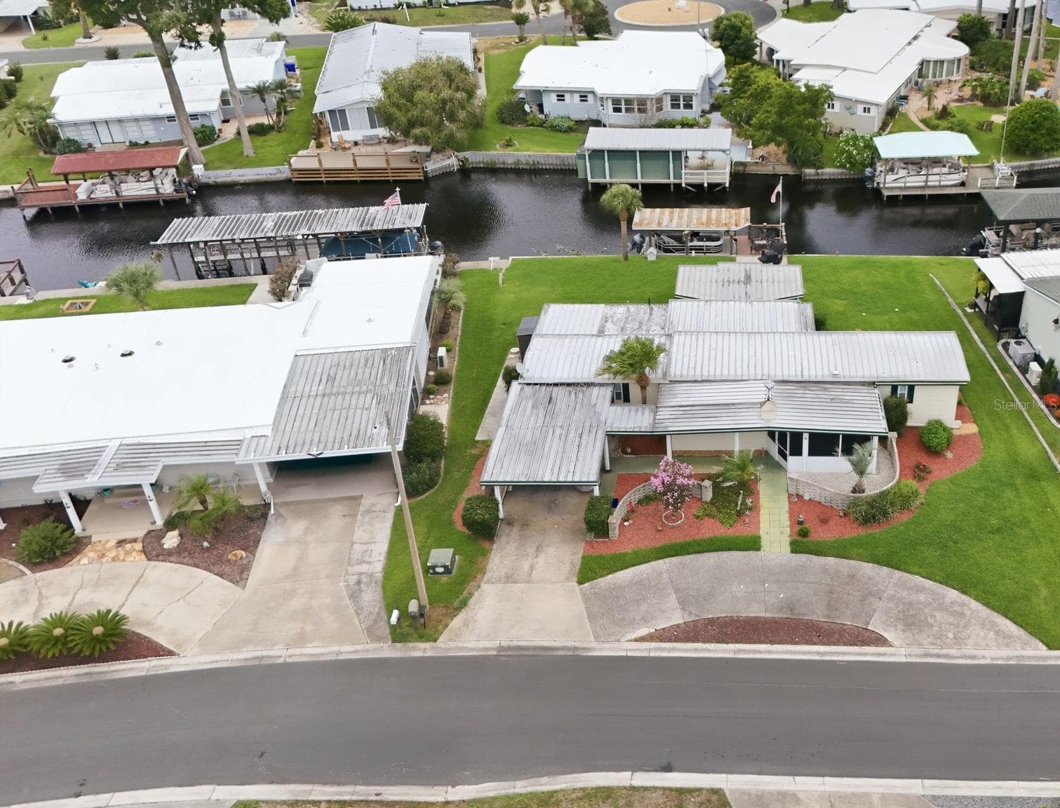 Mobile Home at 928 MORNINGVIEW DR, TAVARES, photo 61 of 63