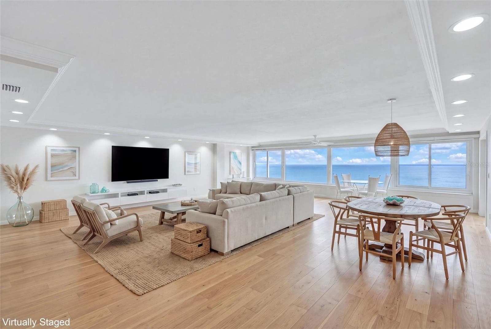 Virtual Staging. Pillars removed are not load bearing. - 6140 MIDNIGHT PASS RD #904, SARASOTA