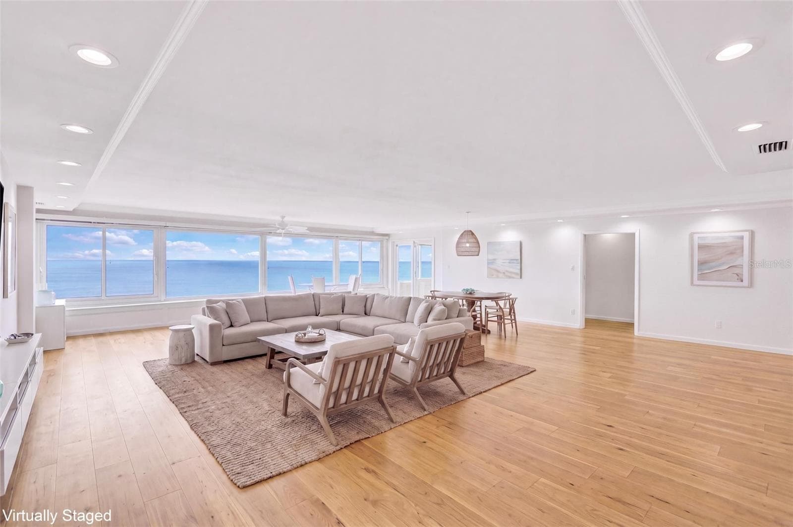 Virtual Staging. Pillars removed are not load bearing. - 6140 MIDNIGHT PASS RD #904, SARASOTA