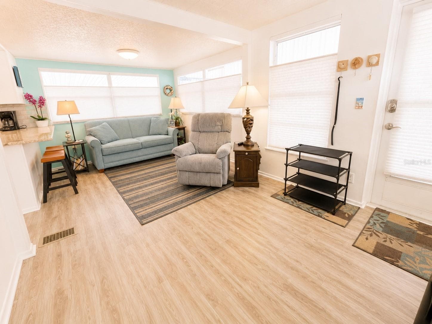 Mobile Home at 1613 MICHIGAN AVE, BRADENTON, photo 6 of 40