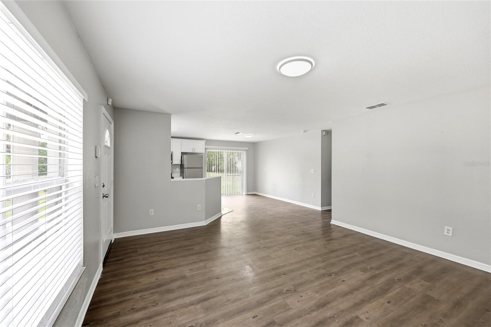 Single Family Residence at 2214 E 19TH AVE, TAMPA, photo 6 of 29