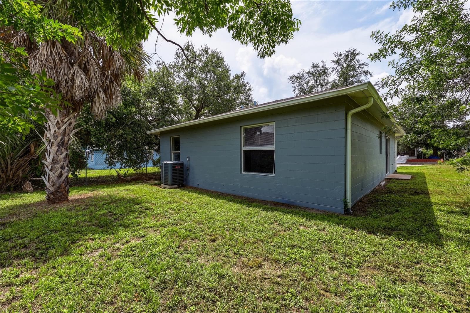 Single Family Residence at 2214 E 19TH AVE, TAMPA, photo 27 of 29