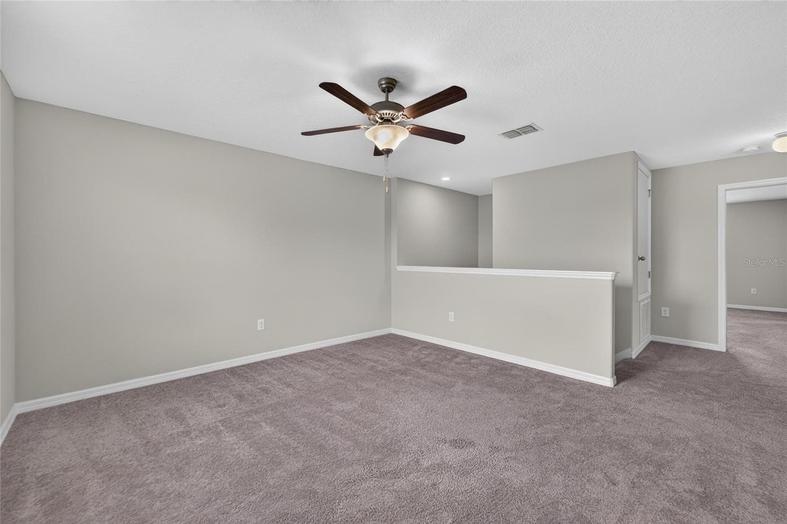 Single Family Residence at 215 ENGLISH HERITAGE PL, DOVER, photo 42 of 84