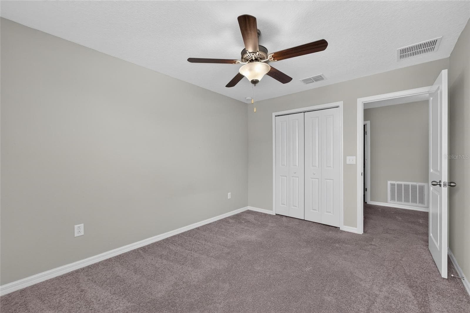 Single Family Residence at 215 ENGLISH HERITAGE PL, DOVER, photo 65 of 84