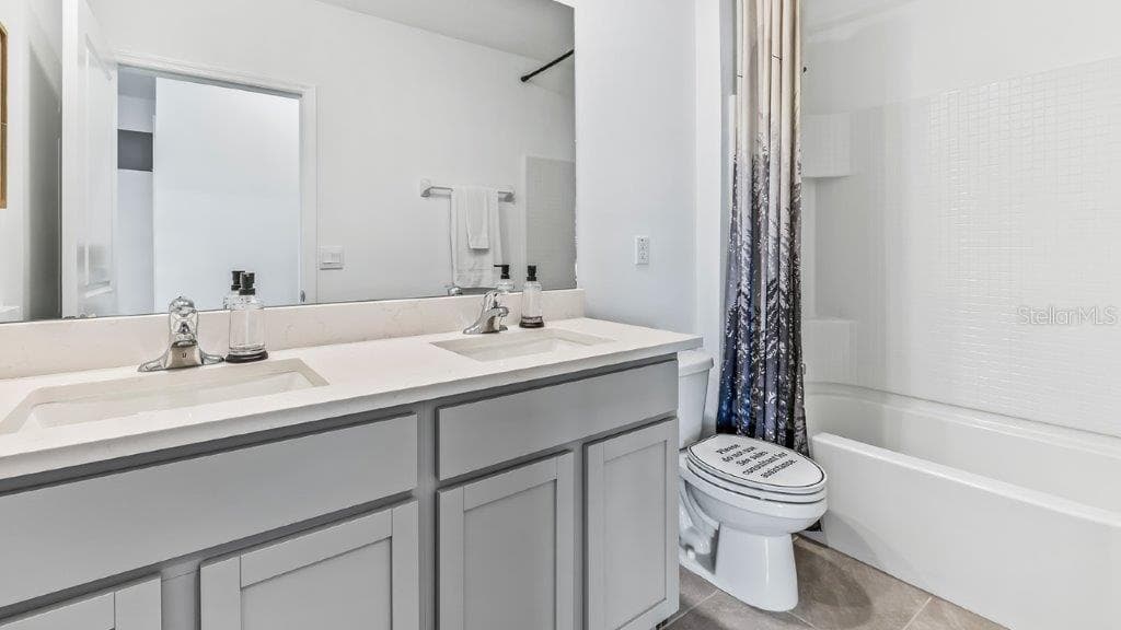 Single Family Residence at 9887 BRAVE BUCK AVE, LAND O LAKES, photo 5 of 11