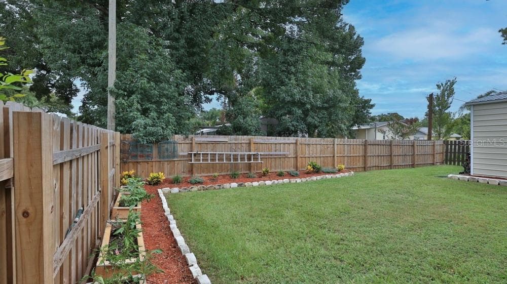 Manufactured Home at 1157 MILLBROOK AVE, PORT ORANGE, photo 27 of 37