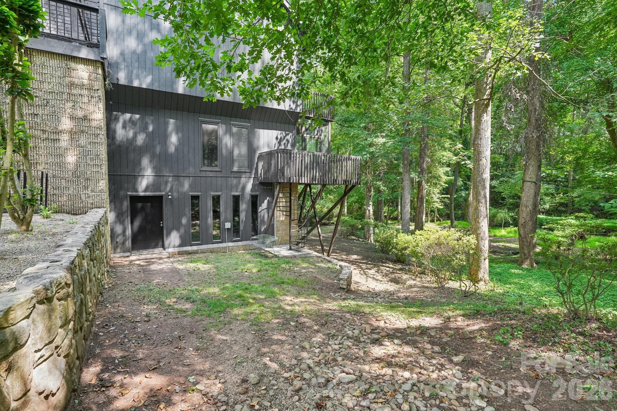 Single Family Residence at 407 Robinwood Drive, Shelby, photo 42 of 48