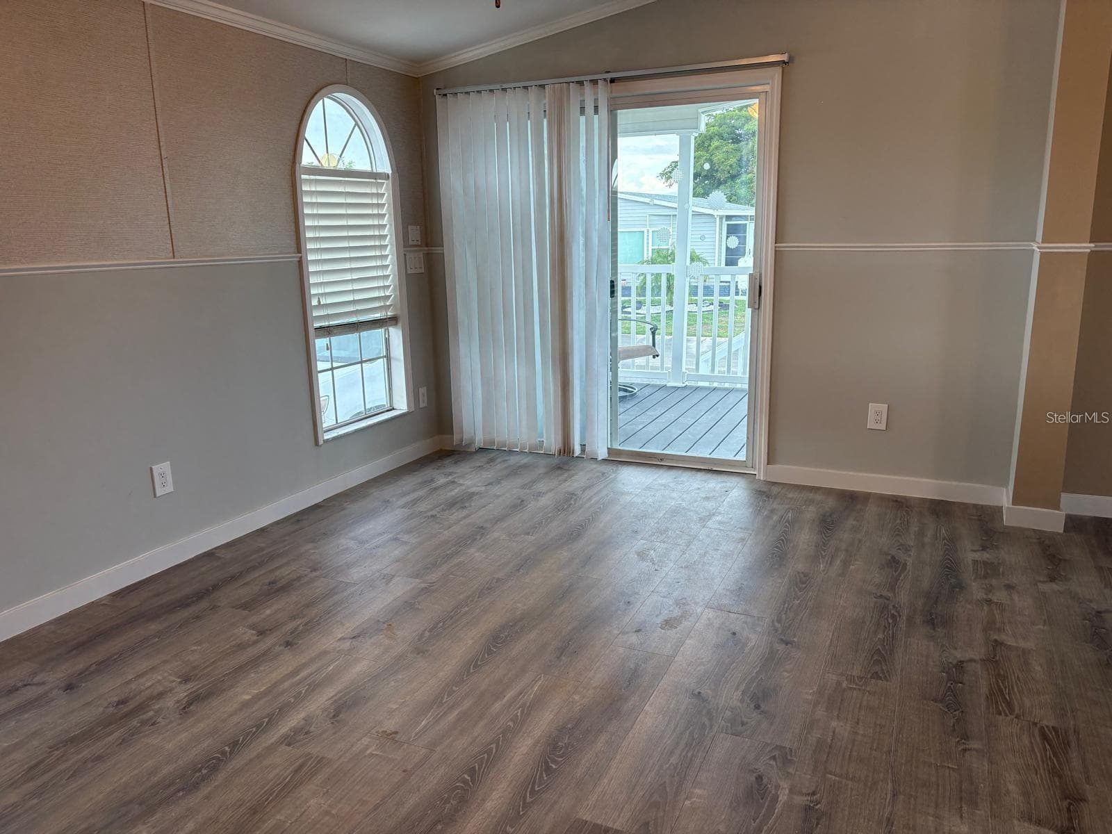 Manufactured Home at 653 LOS ALTOS, NORTH PORT, photo 8 of 78