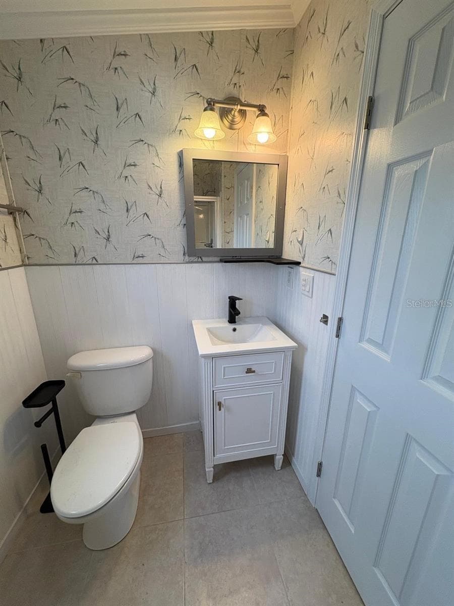 Manufactured Home at 653 LOS ALTOS, NORTH PORT, photo 11 of 78