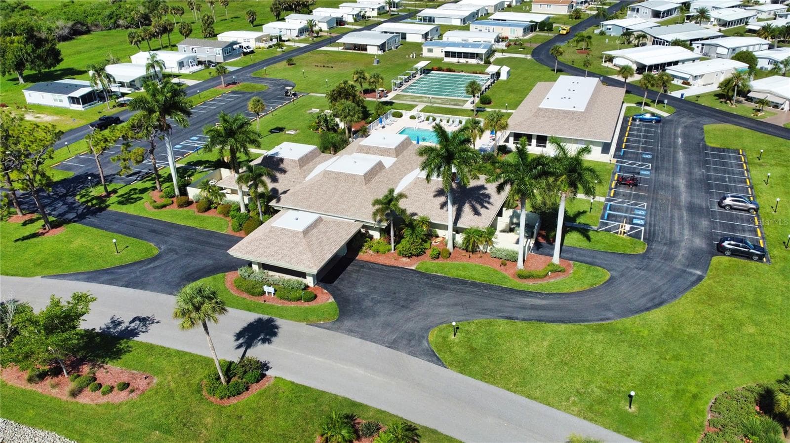 Manufactured Home at 653 LOS ALTOS, NORTH PORT, photo 24 of 78