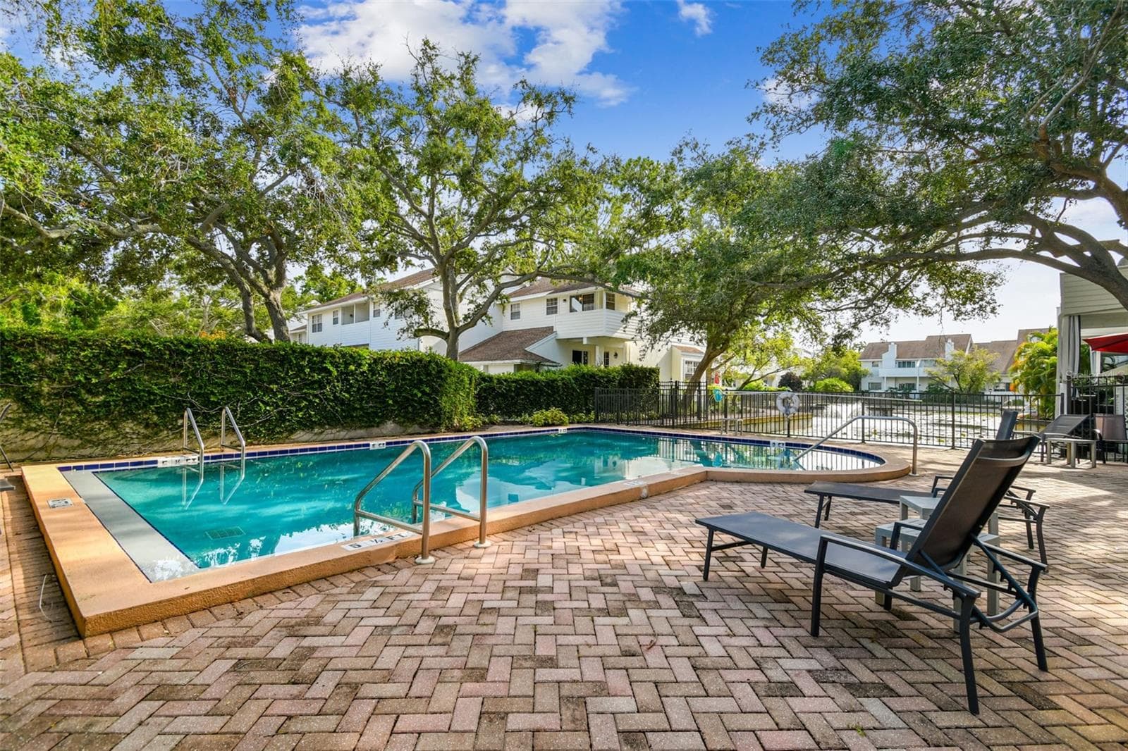 Townhouse at 5203 BAYSHORE BLVD #5, TAMPA, photo 39 of 50