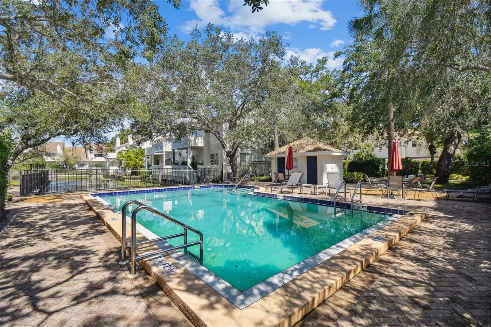 Townhouse at 5203 BAYSHORE BLVD #5, TAMPA, photo 41 of 50
