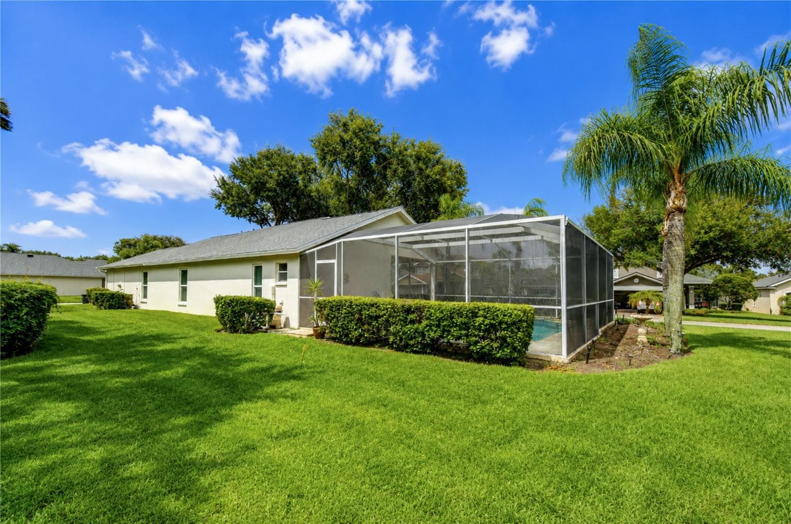 Pool & Golf Course View - 5602 ROCKFIELD LOOP, VALRICO