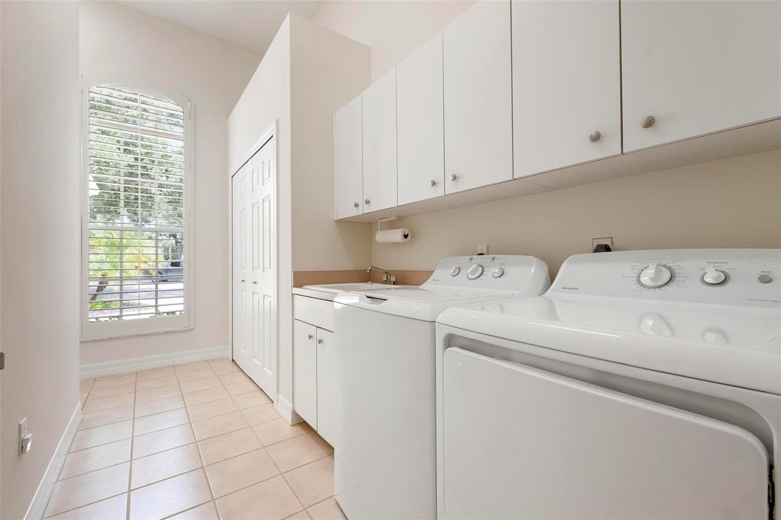 Single Family Residence at 29 SAINT JOHN BLVD #5, ENGLEWOOD, photo 28 of 79