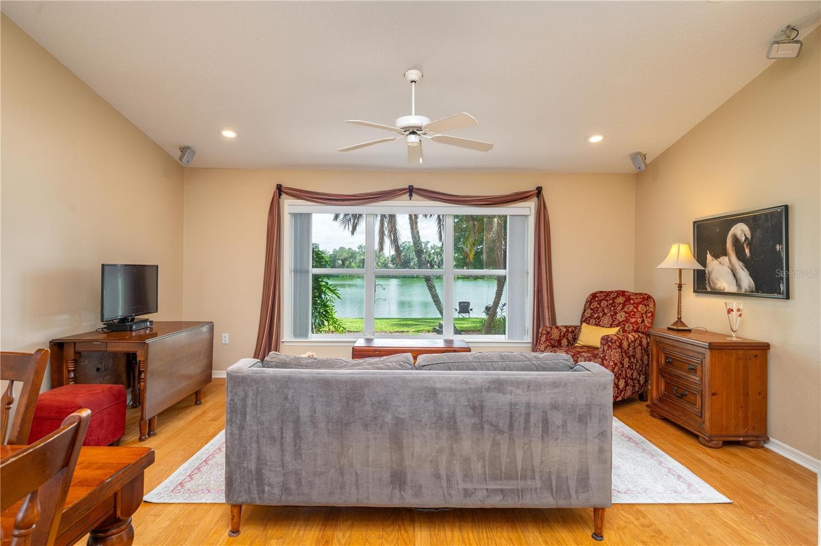 Single Family Residence at 5667 WATER OAK LN, MULBERRY, photo 3 of 28