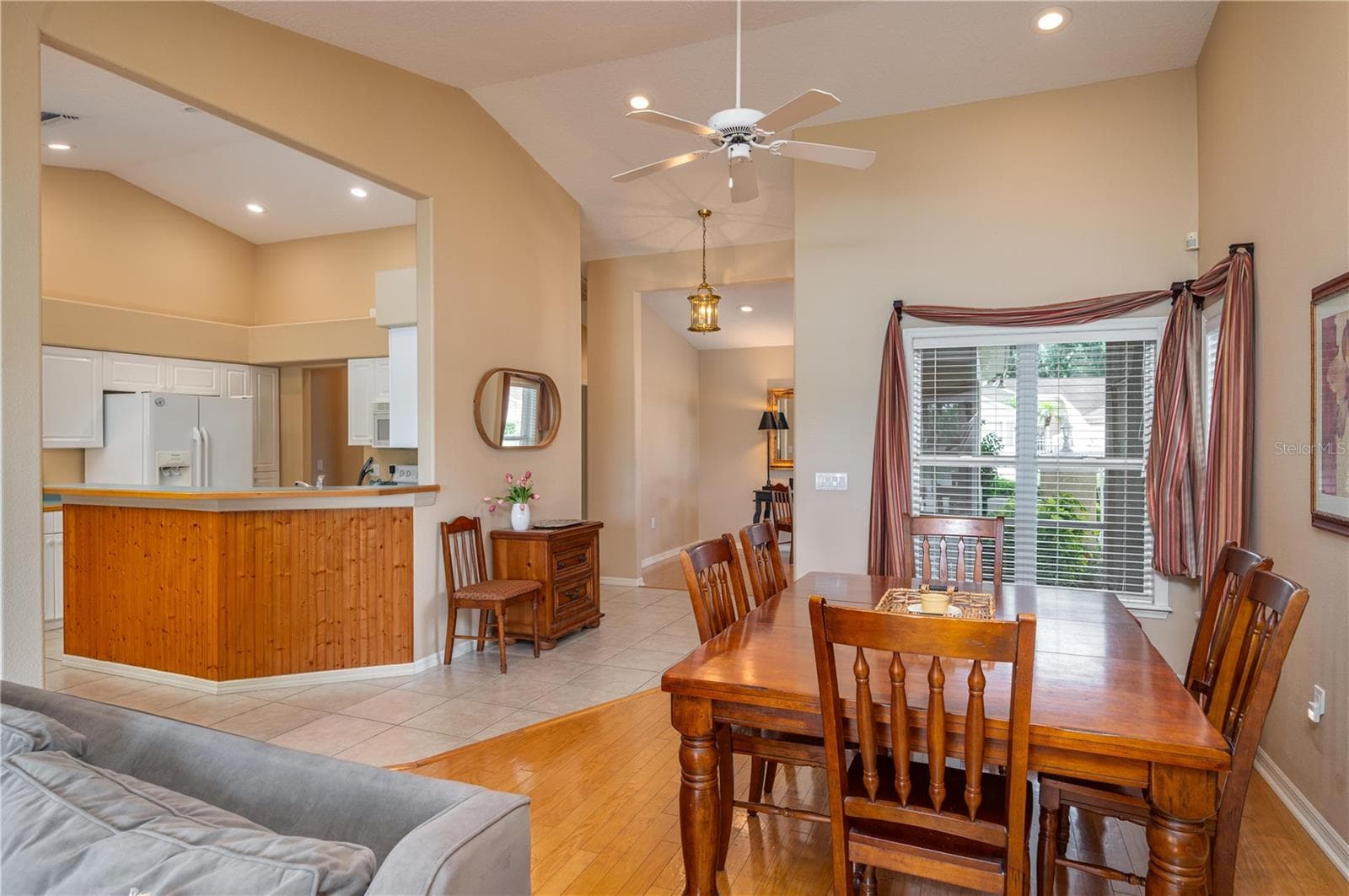 Single Family Residence at 5667 WATER OAK LN, MULBERRY, photo 6 of 28