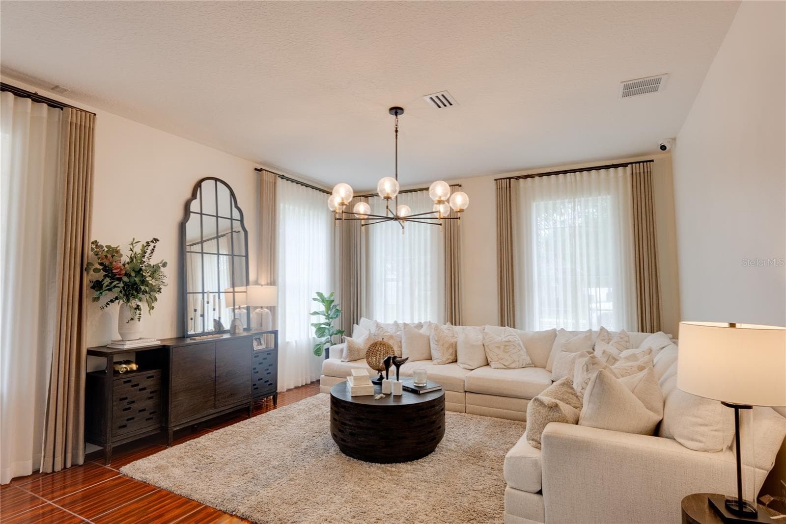 Single Family Residence at 644 AUTUMN OAKS LOOP, WINTER GARDEN, photo 10 of 41