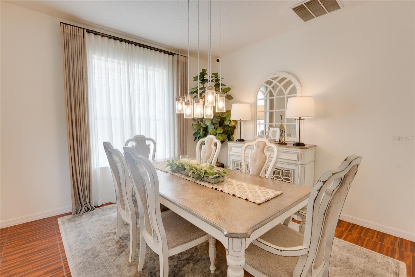 Single Family Residence at 644 AUTUMN OAKS LOOP, WINTER GARDEN, photo 13 of 41
