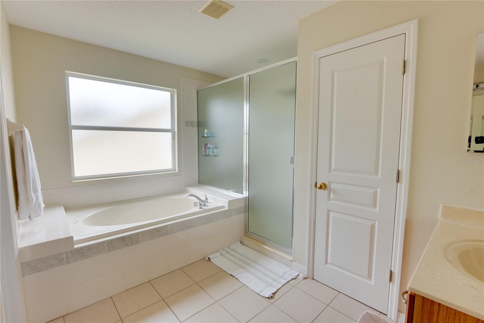 Single Family Residence at 644 AUTUMN OAKS LOOP, WINTER GARDEN, photo 29 of 41