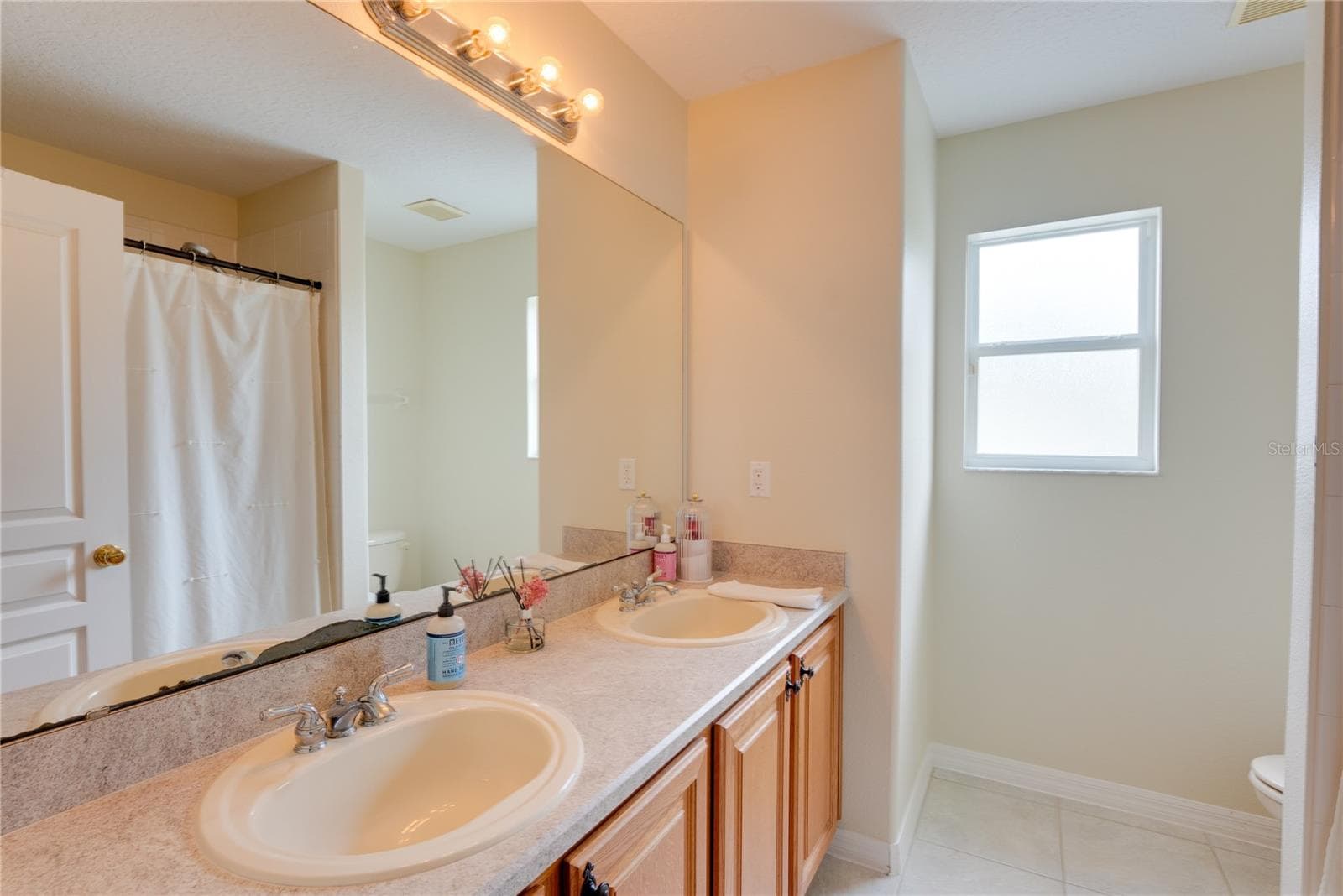 Single Family Residence at 644 AUTUMN OAKS LOOP, WINTER GARDEN, photo 38 of 41