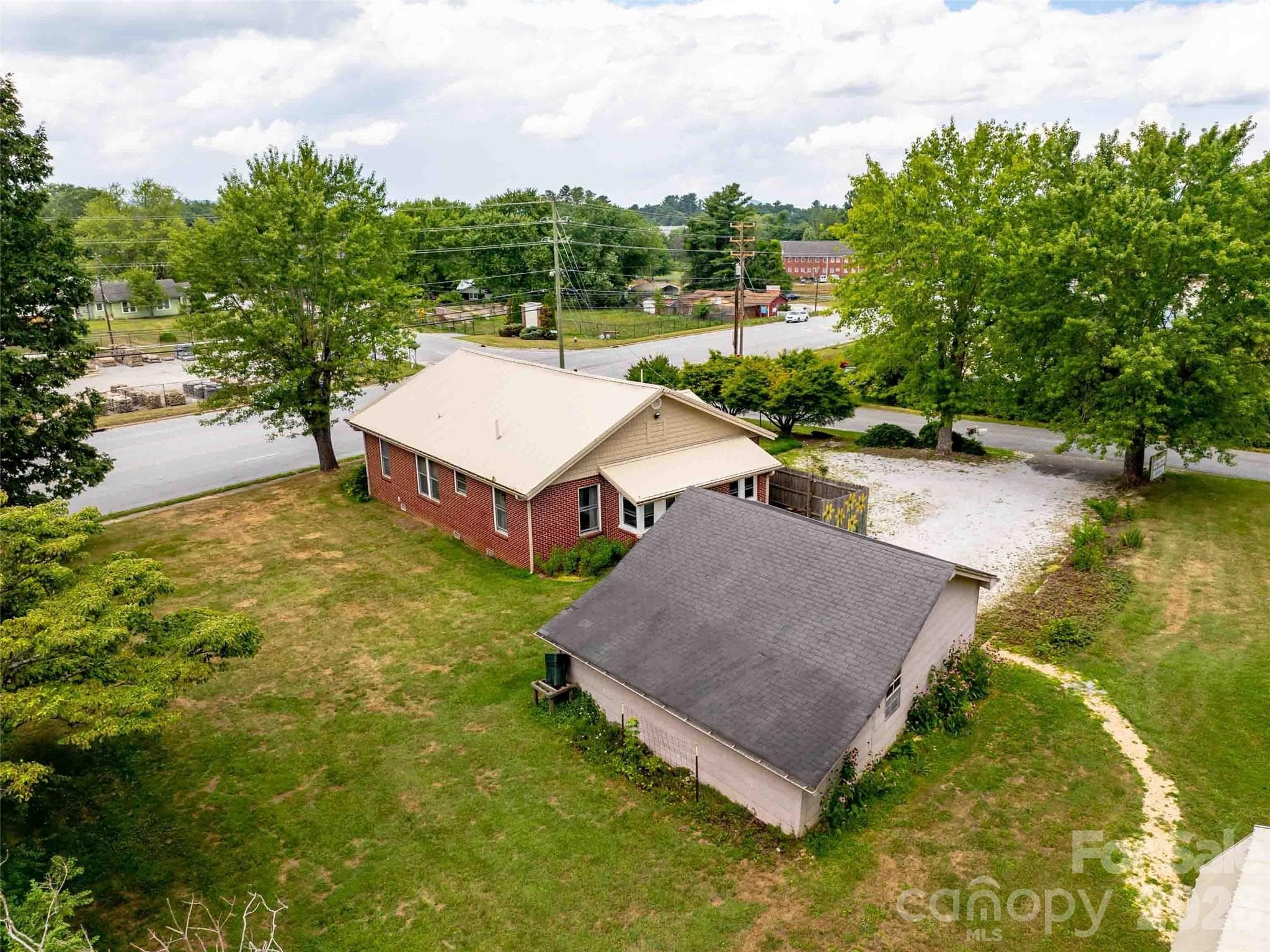 Single Family Residence at 103 E King Street, East Flat Rock, photo 4 of 34